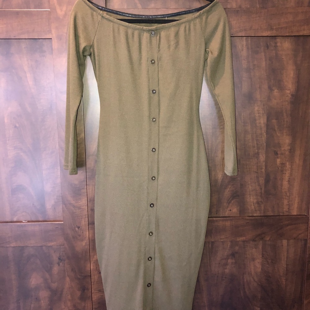 Off the shoulder fitted dress